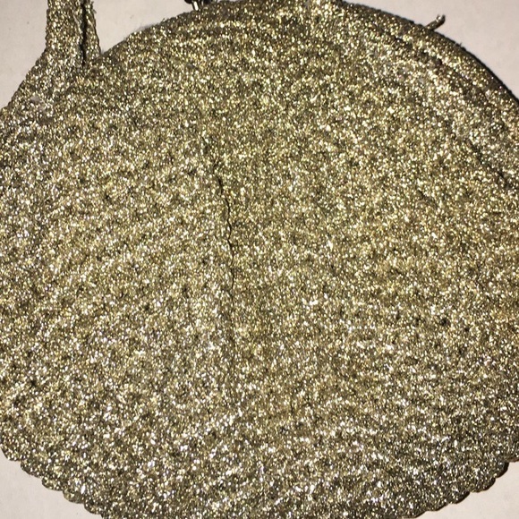 Vintage crocheted woven Heirloom Clutch Purse Bag - Picture 7 of 7